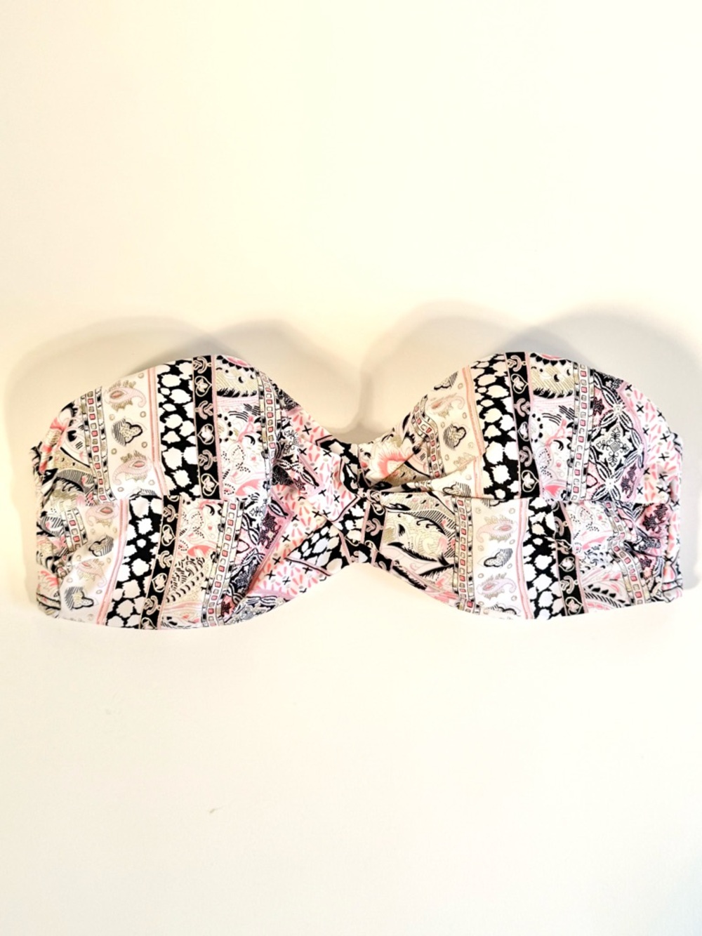 Victoria's Secret The Knockout Bandeau Bikini Top 34D Paisley Gold Bohemian - Picture 5 of 10